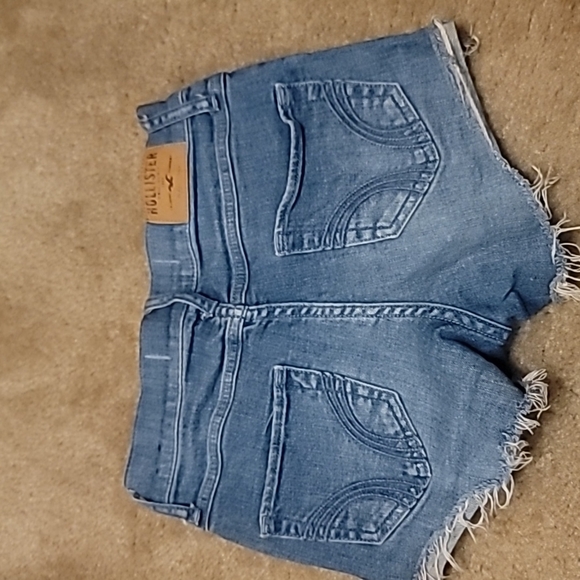 Hollister Jean Sequin Shorts - Picture 4 of 5